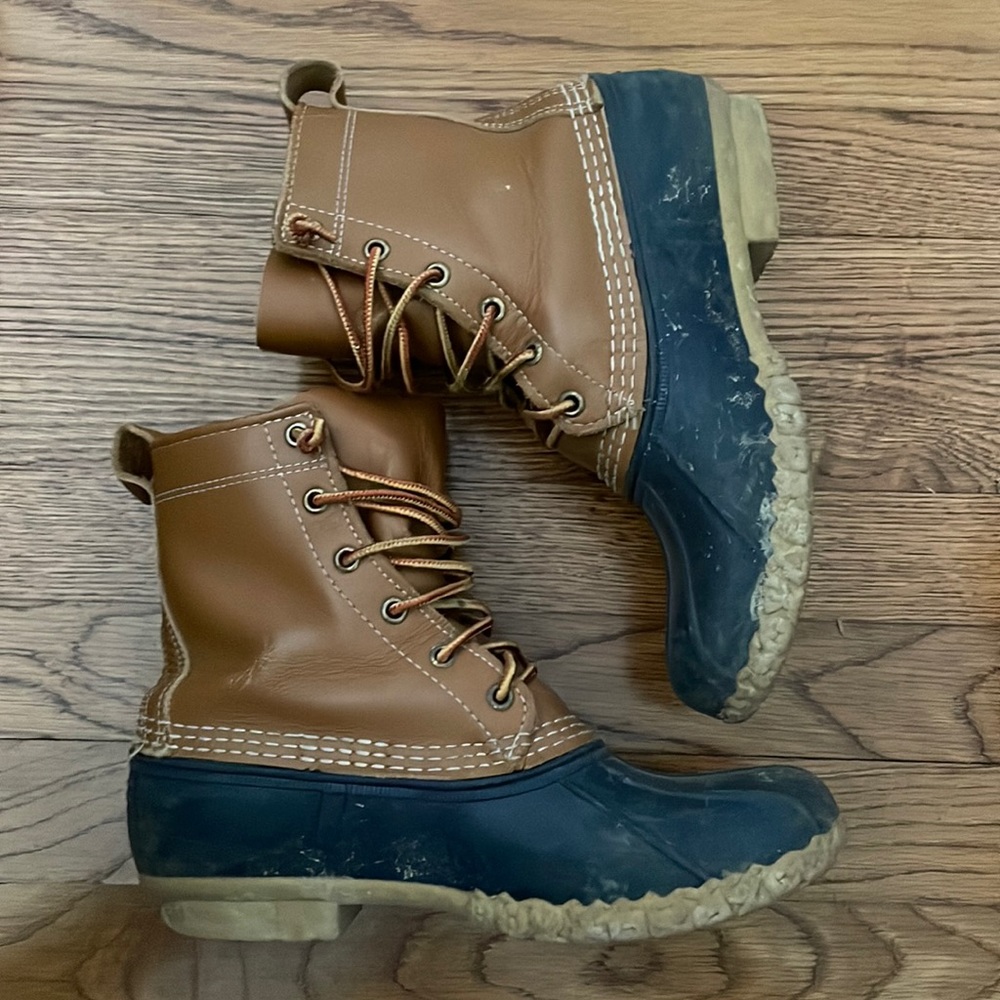 Bean boots